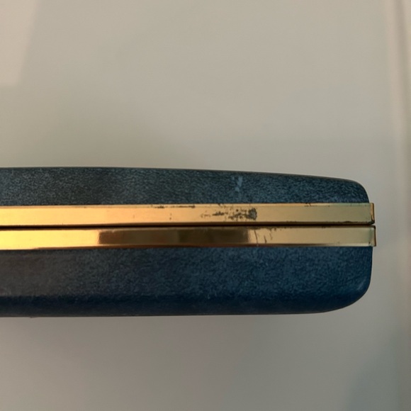 Vintage Jewelry Case - Picture 8 of 9